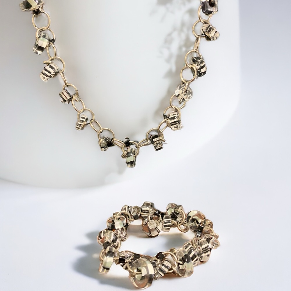 Silver tone Black and white clear‎ glass bead ring Necklace and Bracelet Set 8”